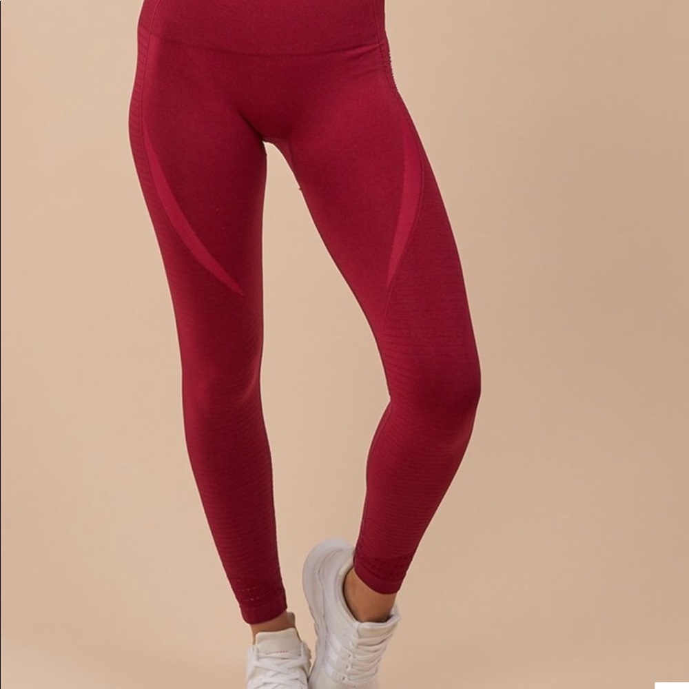 GymShark new leggings BEET medium